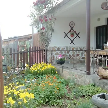 Lovna Sreshta Maison d'hôtes *